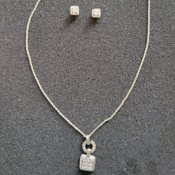 925 Sterling Silver Jewelry Set (Necklace + Earrings) - Picture 1 of 7